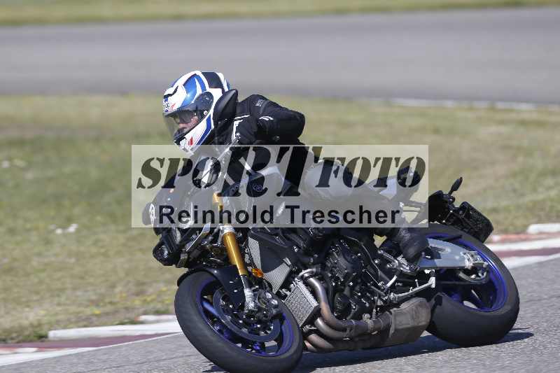 /01 02.04.2026 MAZ ADR/Gruppe rot/83